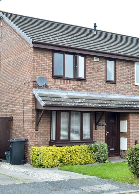 32 Pentland Close Честер Екстер'єр фото